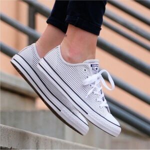 Converse Perforated low top perforated sneakers Size 7 White